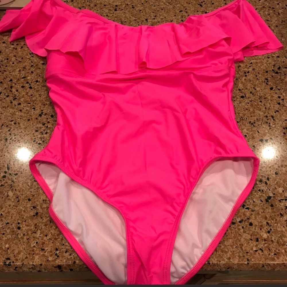 NWT gianni bini hot pink one-peice swimsuit size L